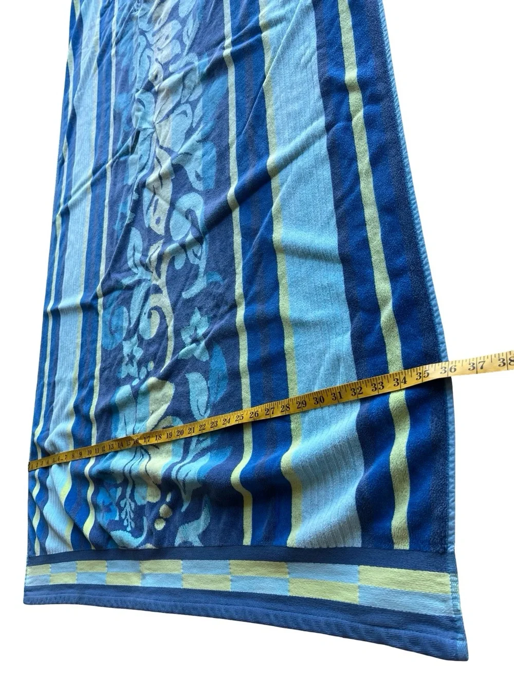 KIRKLAND Extra-Large Beach Towel 67x36 Blue Aloha Egyptian Cotton Made in Egypt